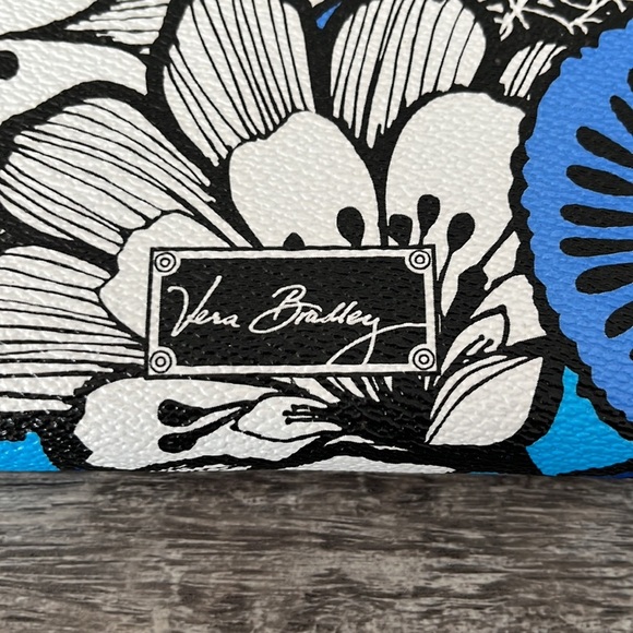Vera Bradley Foral leather wallet - Picture 2 of 10